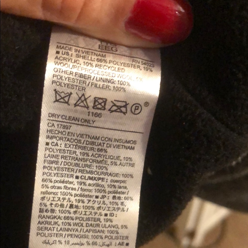 Old Navy Gray Quilted Vest - Picture 3 of 8